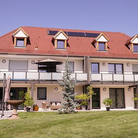 Maison D'Hotes Sainte Hune Appartements 于纳维 外观 照片