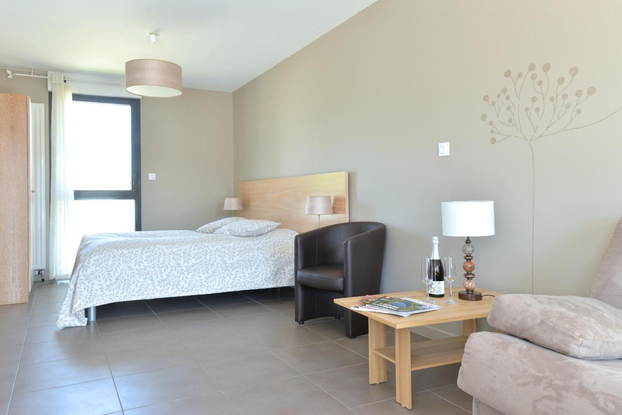 Maison D'Hotes Sainte Hune Appartements 于纳维 客房 照片